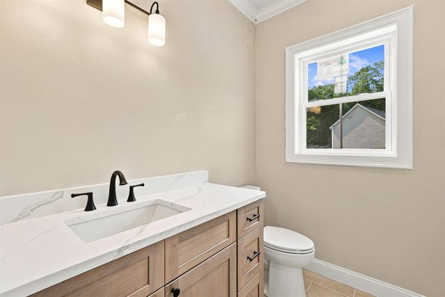 17 Carmel Road, Pelham, NH 03076