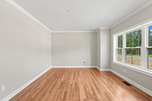 17 Carmel Road, Pelham, NH 03076