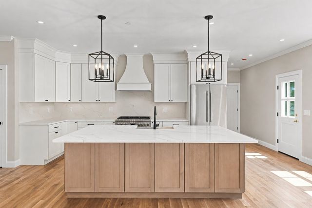 17 Carmel Road, Pelham, NH 03076