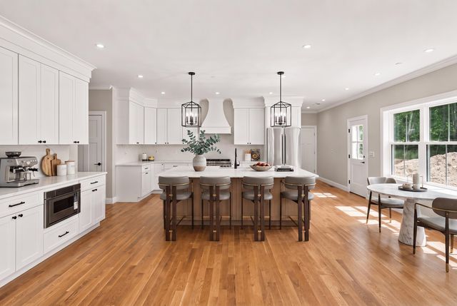 17 Carmel Road, Pelham, NH 03076