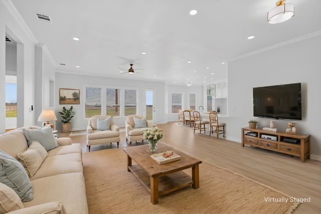 6721 County Road 1140, Leonard, TX 75452