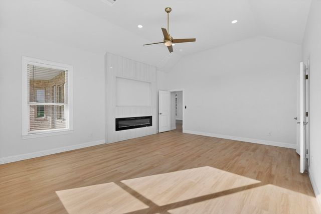 6721 County Road 1140, Leonard, TX 75452