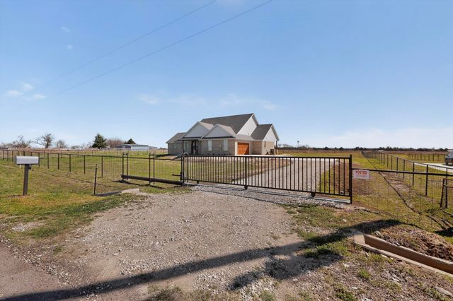 6721 County Road 1140, Leonard, TX 75452