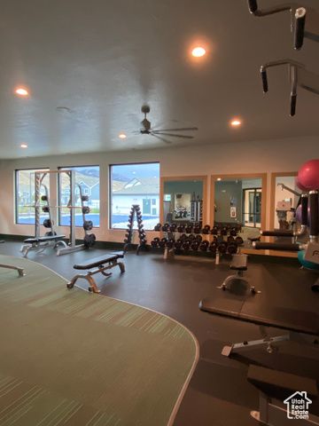 412 S 1580 E, Hyrum, UT 84319