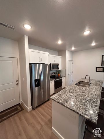 412 S 1580 E, Hyrum, UT 84319