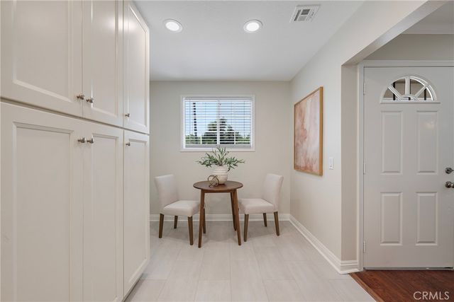 618 S Pine Drive, Fullerton, CA 92833