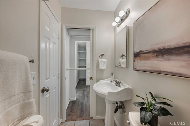 618 S Pine Drive, Fullerton, CA 92833