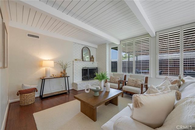 618 S Pine Drive, Fullerton, CA 92833