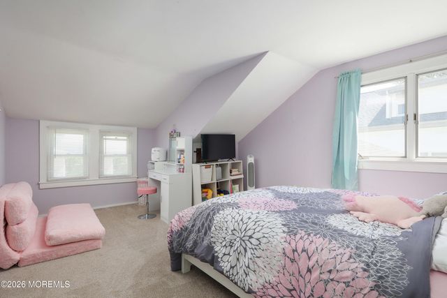 969 Woodcrest Drive, Keyport, NJ 07735