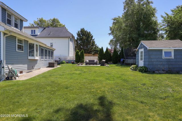 969 Woodcrest Drive, Keyport, NJ 07735