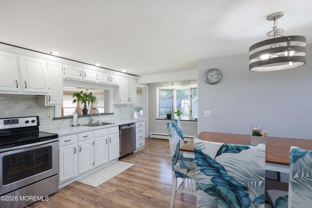969 Woodcrest Drive, Keyport, NJ 07735