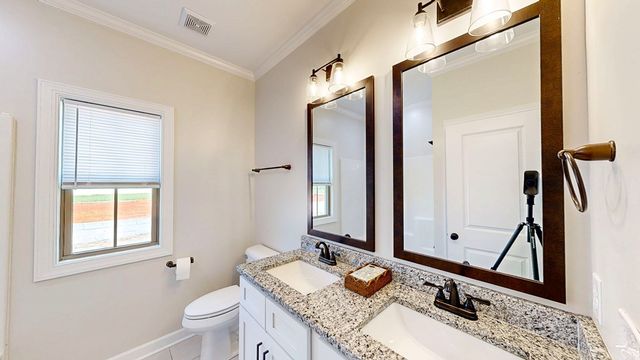 264 Weeping Willow Trail, Headland, AL 36345