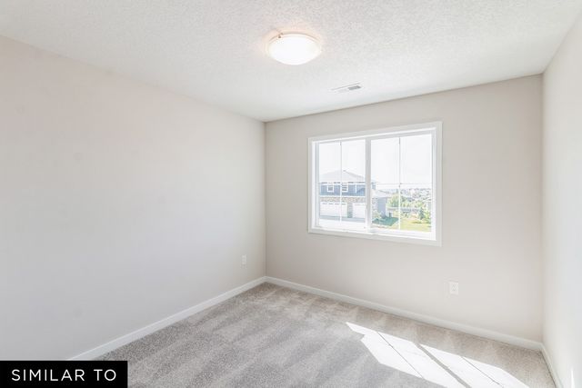 6513 NE Kendall Avenue, Pleasant Hill, IA 50327