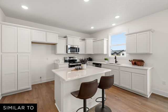 6513 NE Kendall Avenue, Pleasant Hill, IA 50327