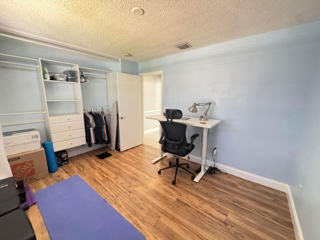 7841 Rockport Circle, Lake Worth, FL 33467