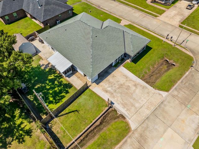 476 Ciera Dr, Houma, LA 70364