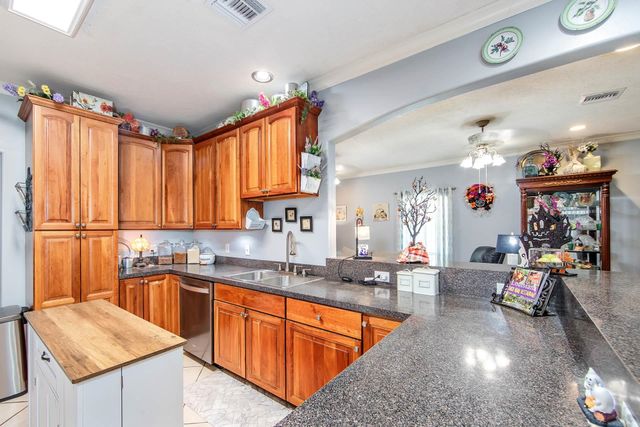 476 Ciera Dr, Houma, LA 70364