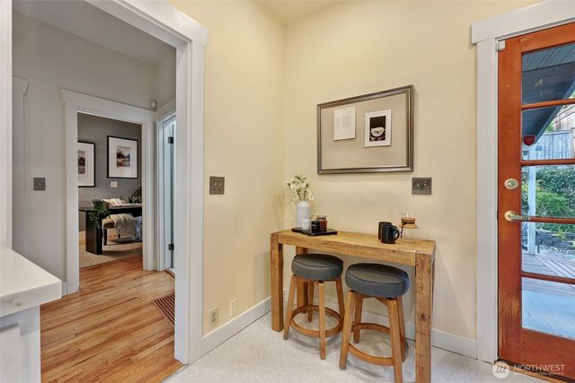 1636 N 54th Street, Seattle, WA 98103