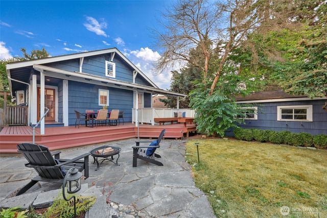1636 N 54th Street, Seattle, WA 98103