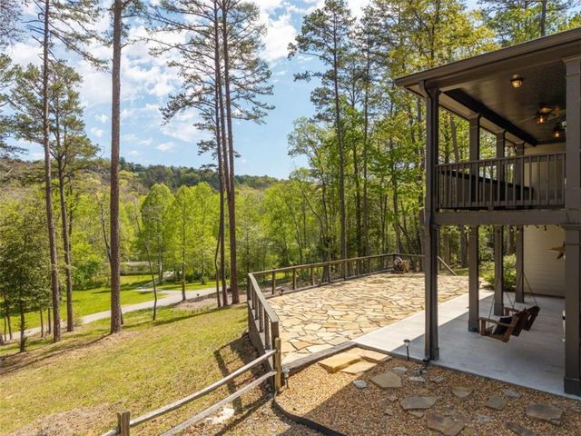 61 Overlook Road, Blue Ridge, GA 30513