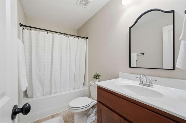 61 Overlook Road, Blue Ridge, GA 30513