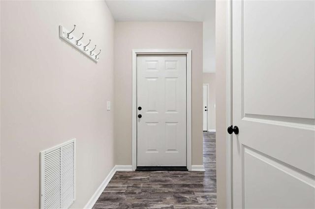 61 Overlook Road, Blue Ridge, GA 30513