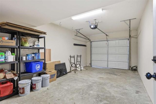 61 Overlook Road, Blue Ridge, GA 30513