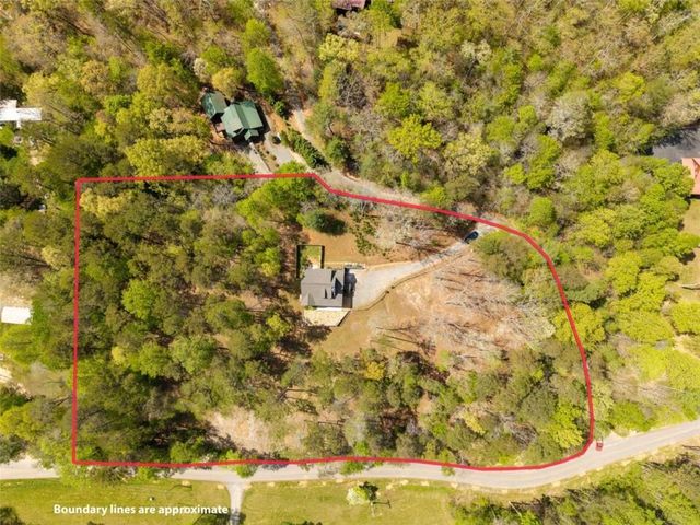 61 Overlook Road, Blue Ridge, GA 30513