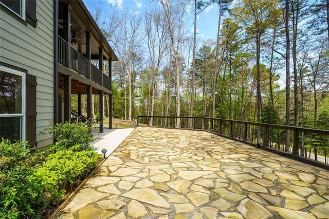 61 Overlook Road, Blue Ridge, GA 30513