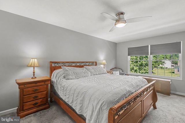 6311 VALLEYBROOK DR, Mechanicsburg, PA 17050