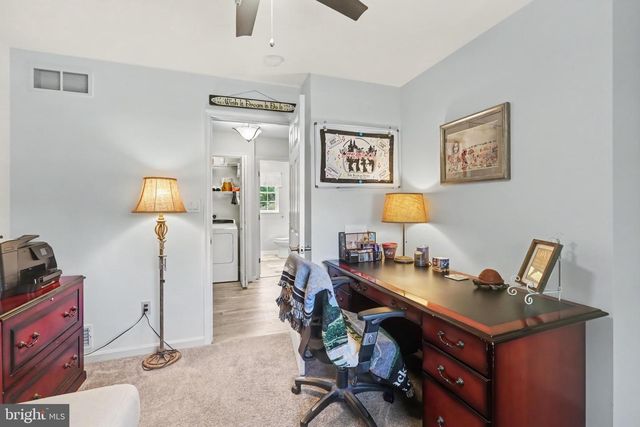 6311 VALLEYBROOK DR, Mechanicsburg, PA 17050