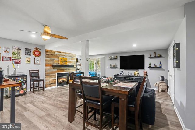 6311 VALLEYBROOK DR, Mechanicsburg, PA 17050