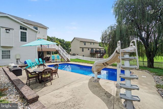 6311 VALLEYBROOK DR, Mechanicsburg, PA 17050