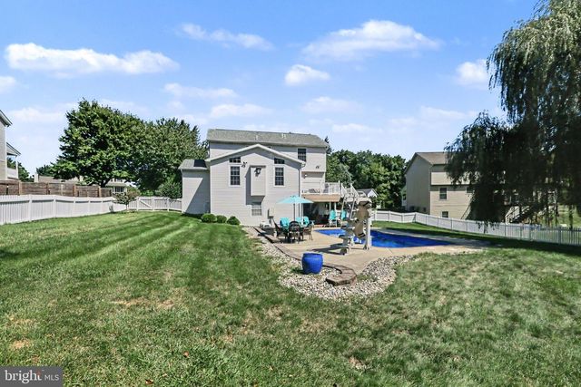 6311 VALLEYBROOK DR, Mechanicsburg, PA 17050