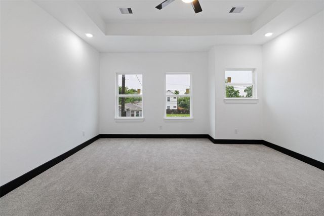 7950 Henson Street A-B, Houston, TX 77028