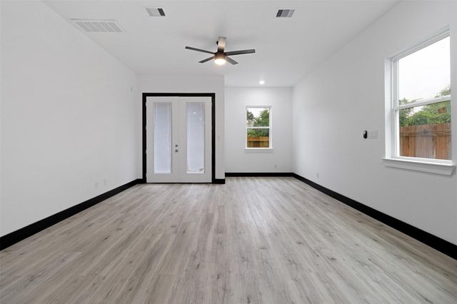 7950 Henson Street A-B, Houston, TX 77028