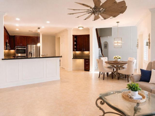 9421 Bristol Ridge, West Palm Beach, FL 33411