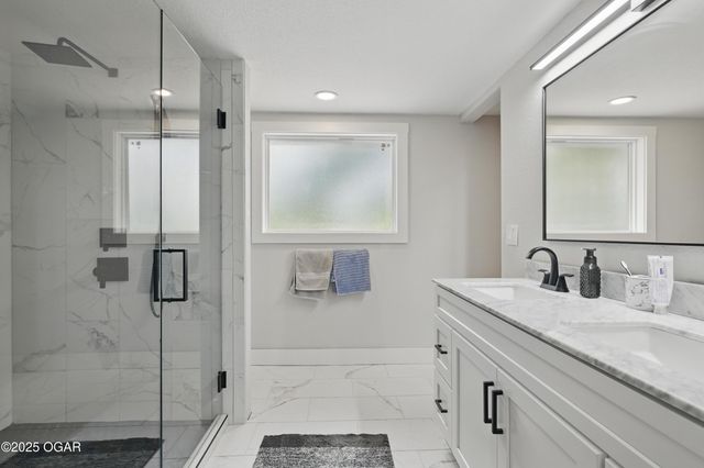 3735 Dakota Lane, Joplin, MO 64804