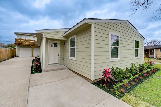 6603 Narcissus Street, Houston, TX 77087