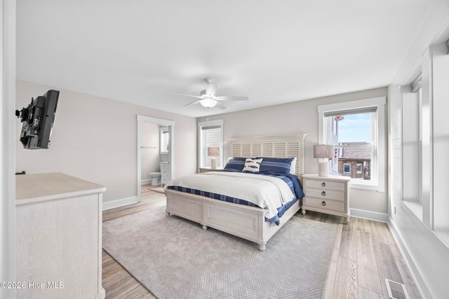 9091 W 9th Street, Surf City, NC 28445