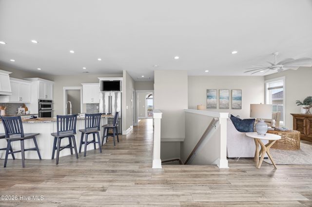 9091 W 9th Street, Surf City, NC 28445