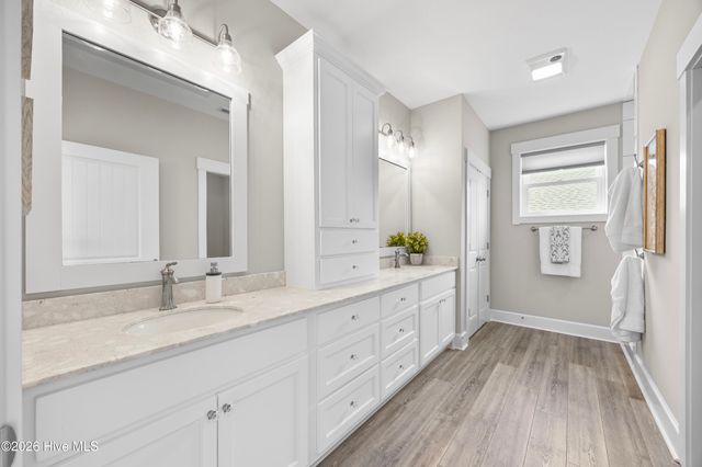 9091 W 9th Street, Surf City, NC 28445