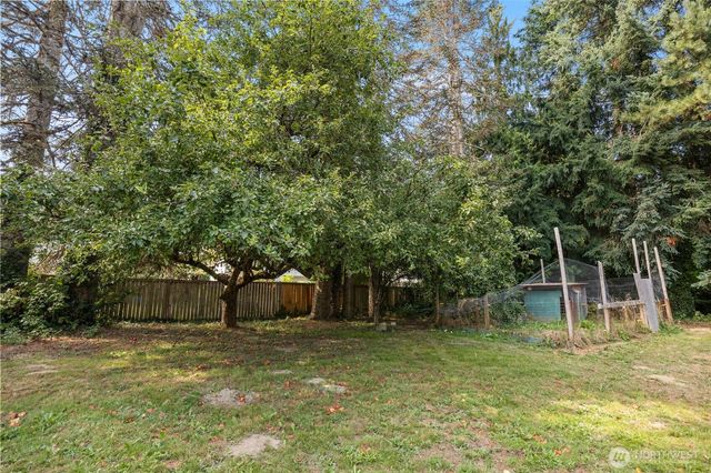 909 Fir Street NE, Olympia, WA 98506