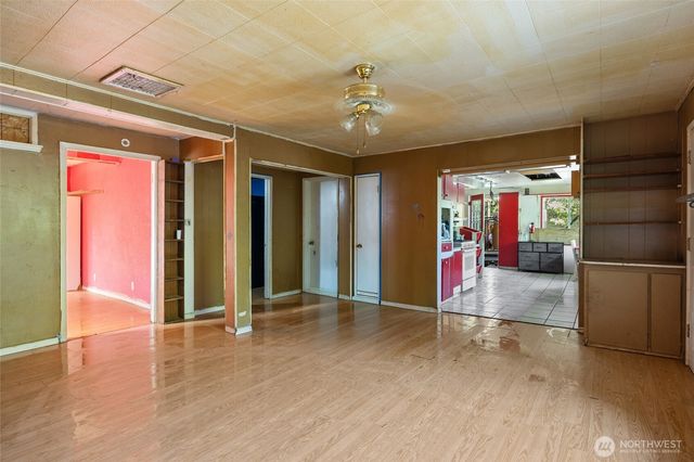 909 Fir Street NE, Olympia, WA 98506
