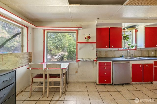 909 Fir Street NE, Olympia, WA 98506