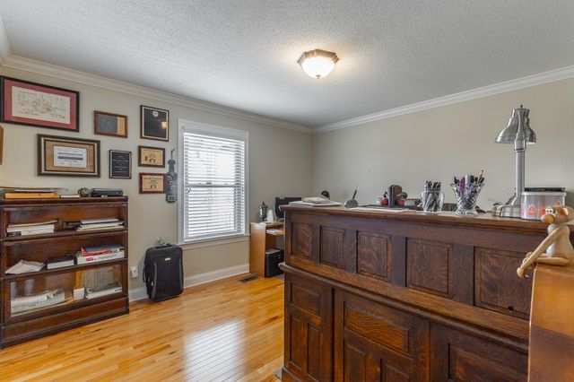 10245 Snow Hill Road, Ooltewah, TN 37363