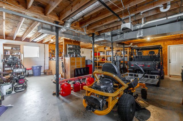 10245 Snow Hill Road, Ooltewah, TN 37363