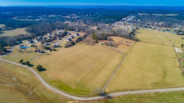 10245 Snow Hill Road, Ooltewah, TN 37363