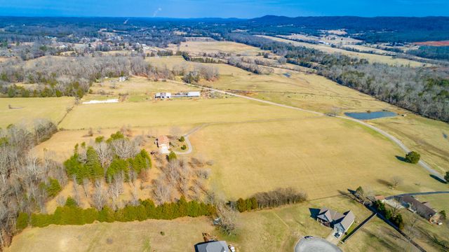 10245 Snow Hill Road, Ooltewah, TN 37363