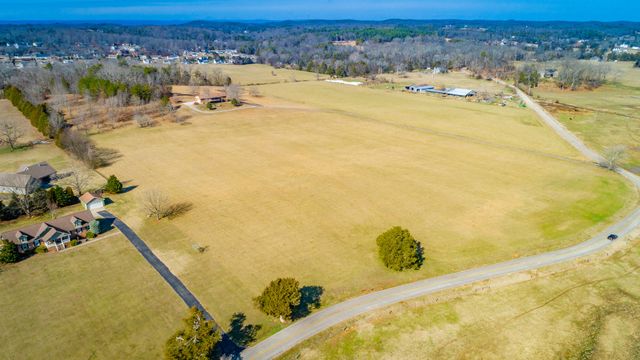 10245 Snow Hill Road, Ooltewah, TN 37363